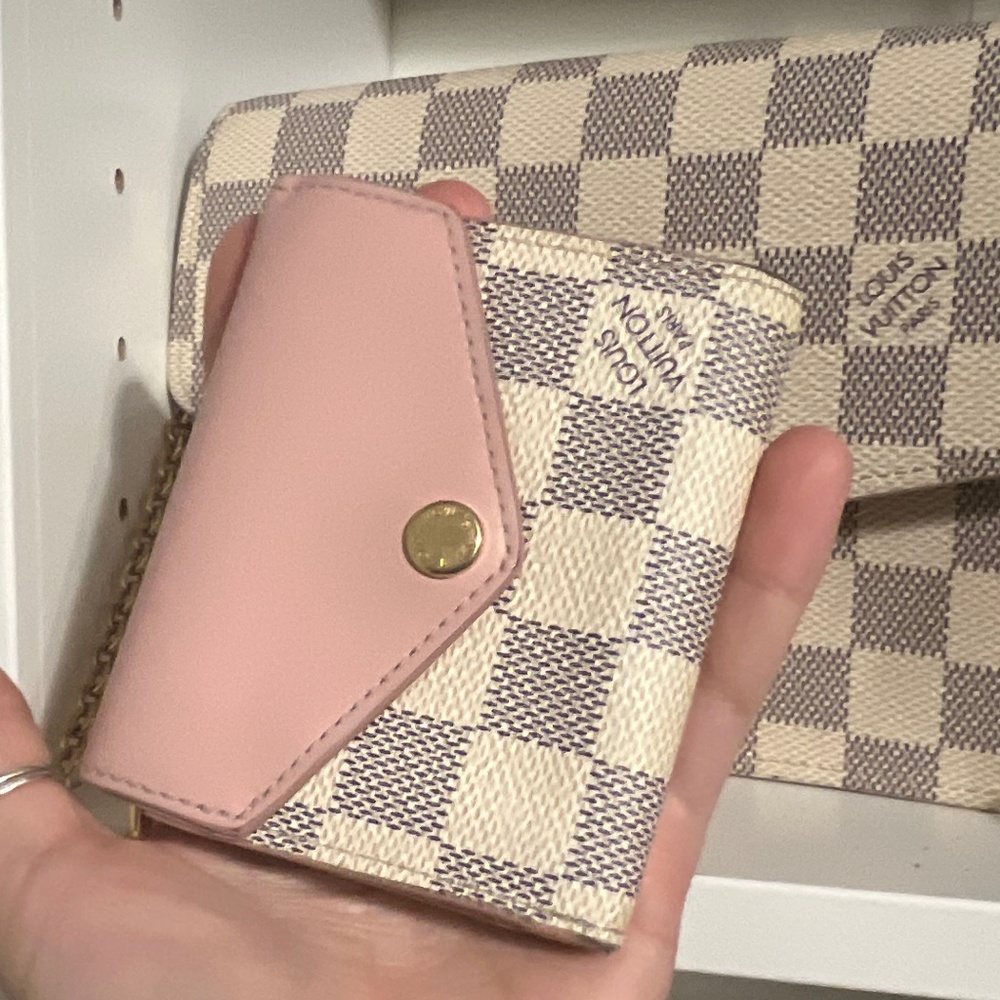 Azur Zoe wallet only